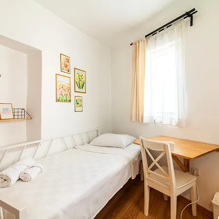 Secluded House , Near Bosphorus , 2 Ac , Fast Wifi Nyaraló