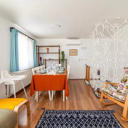 Nyaraló Secluded House , Near Bosphorus , 2 Ac , Fast Wifi *