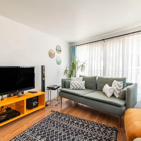 Secluded House , Near Bosphorus , 2 Ac , Fast Wifi Feriehus