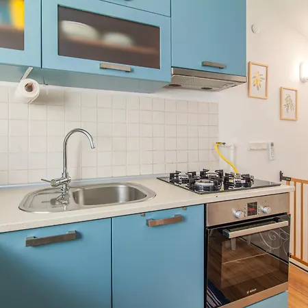 بيت للعطل Secluded House , Near Bosphorus , 2 Ac , Fast Wifi *